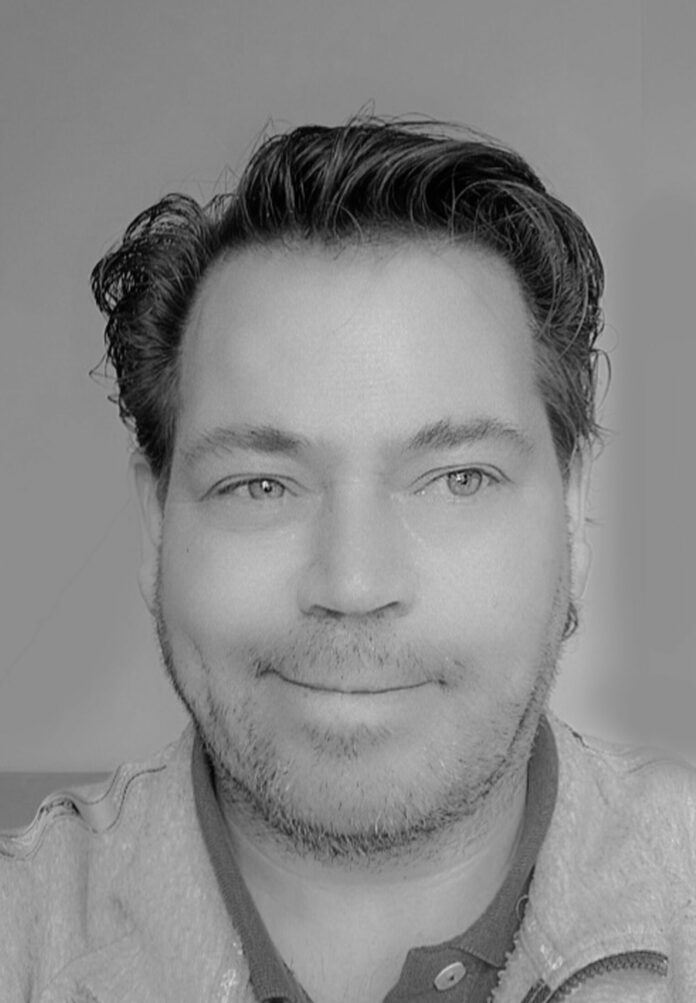 Sebastian Lightfoot Biography scaled e1669223220742 Sebastian Lightfoot Biography scaled e1669223220742